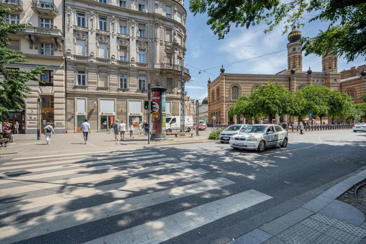 Sky Way Apartment Budapest Exterior foto